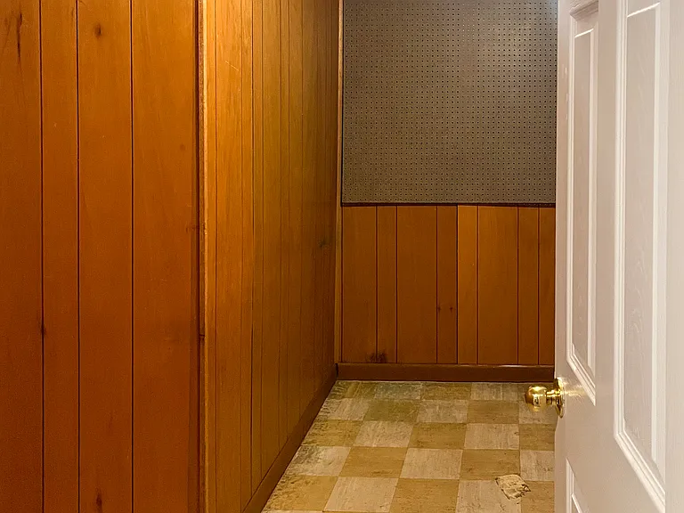 Storage between rooms C and D.