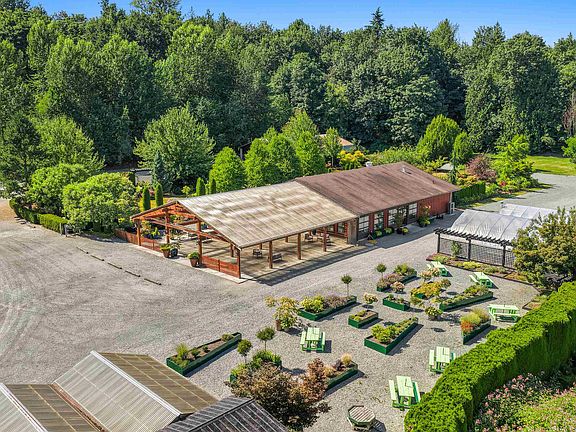 3rd image of 29985 Downes Rd