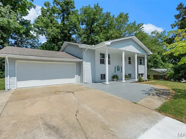 1912 Perryville Rd, Cape Girardeau, MO 63701