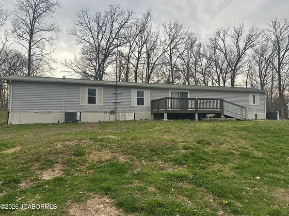8 Red Oak Dr, Brumley, MO 65017