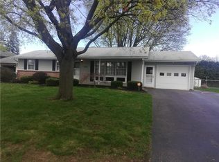 352 Fielding Rd, Rochester, NY 14626