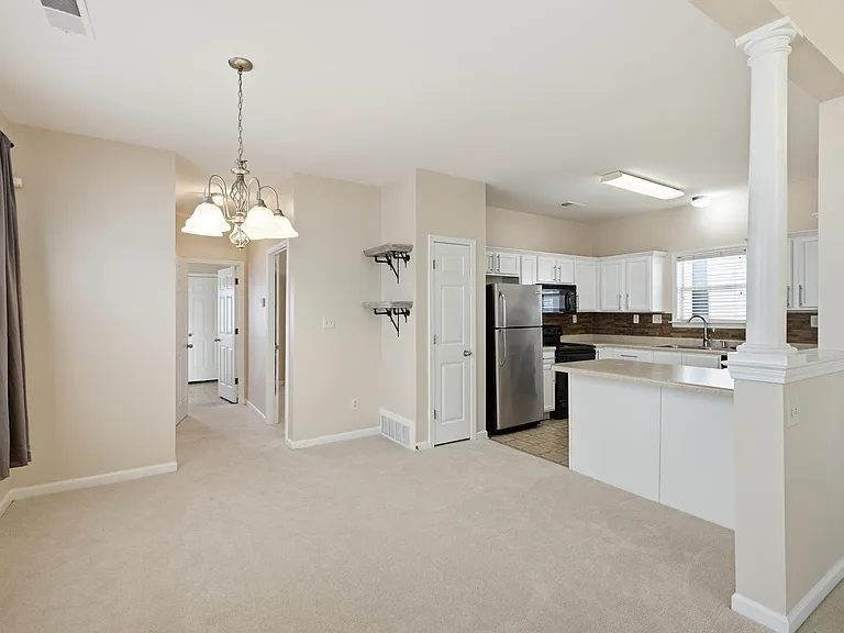 1277 Island Pl E — Photo 8