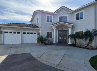 7011 Liberty Dr, Van Nuys, CA 91405