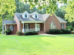 311 Greenfield Dr, Lexington, NC 27295