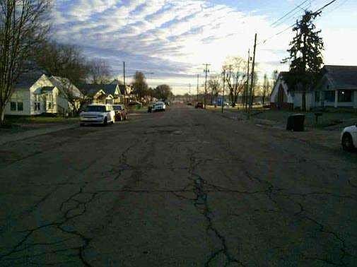 5th image of 446 E Ohio St