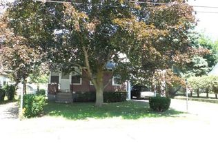 260 Woodrow Ave, Bridgeport, CT 06606