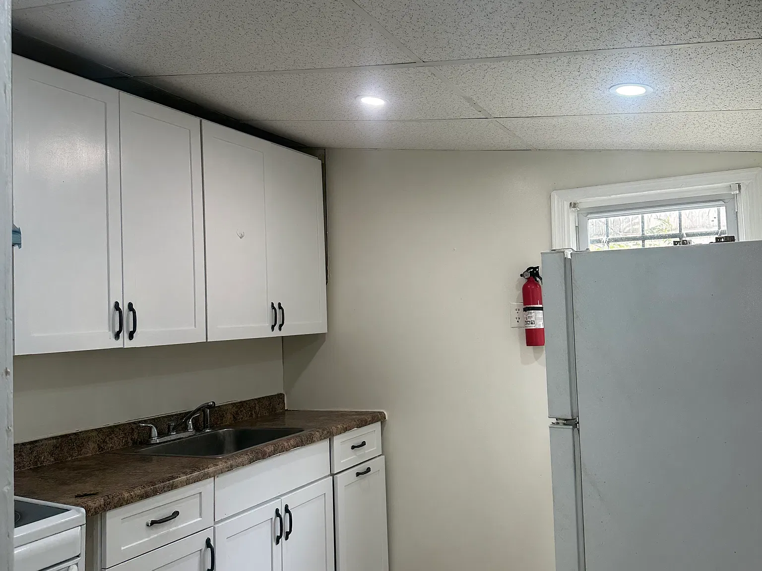 4 bed, 875 sqft, $1,550 — Photo 3