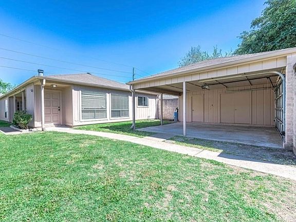 5th image of 3715 Vineyard Dr