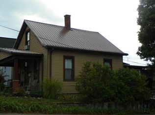 944 Cliff St, Brookville, IN 47012