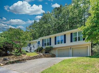 2744 Mallard Dr, Roanoke, VA 24018