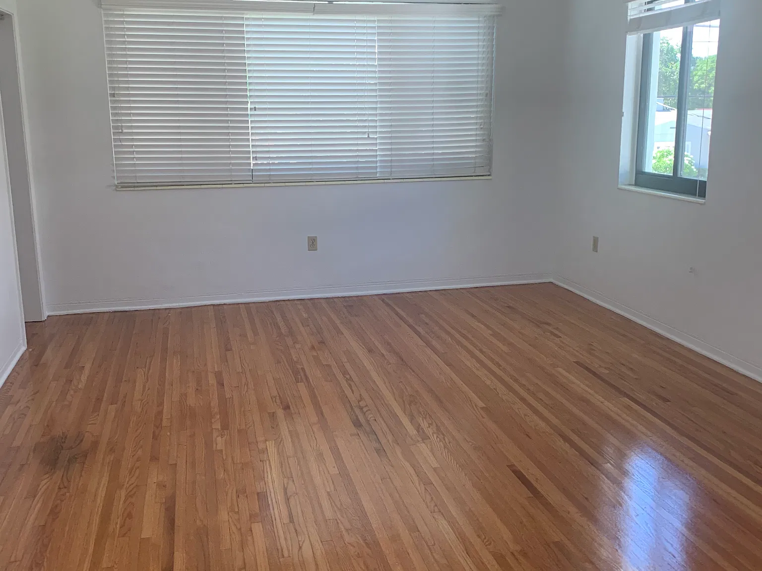 2 bed, 1200 sqft, $2,850 — Photo 3