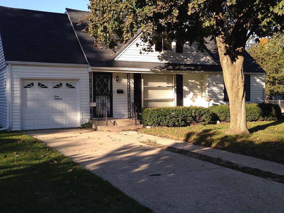 1st image of 318 Theodore St