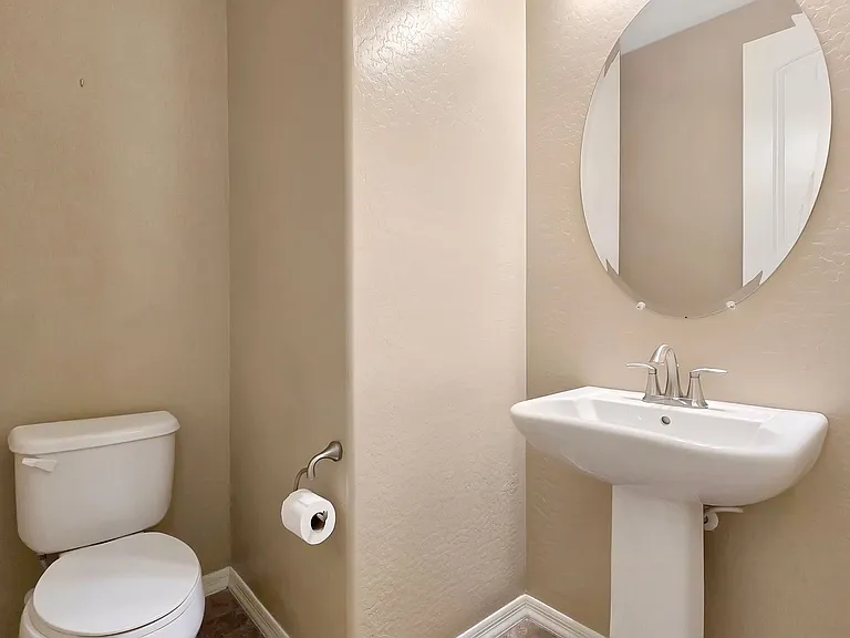 20737 W Valley View Dr — Photo 29