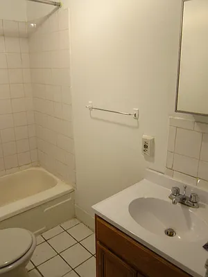 Rented by NY Casa Group | media 17