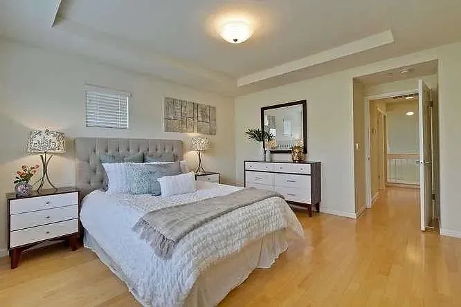 733 Seneca Trl — Photo 8