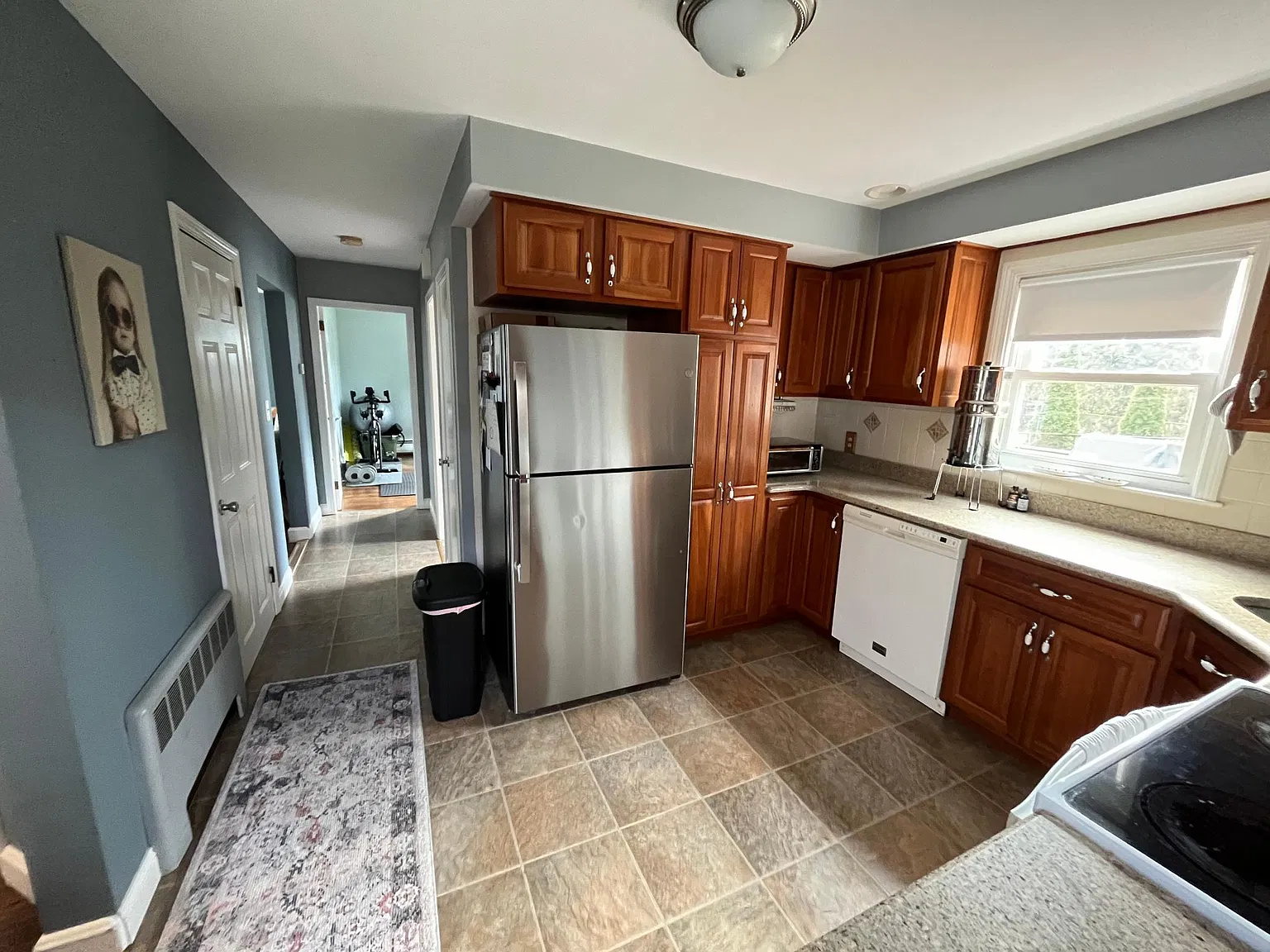 4 bed, 1584 sqft, $3,800 — Photo 3