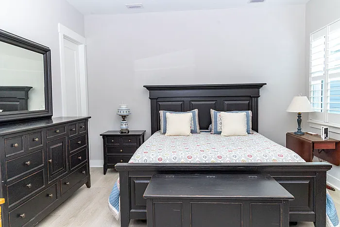 110 Oak Park Dr — Photo 26