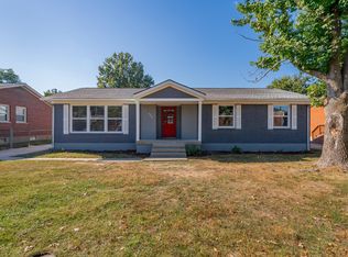 2818 Goose Creek Rd, Rolling Hills, KY 40242