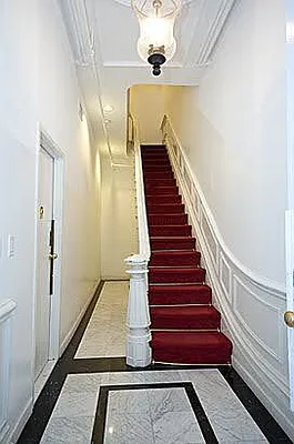 Rented by Living New York | media 18