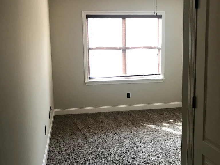 Hayden Place Apartments — Photo 60