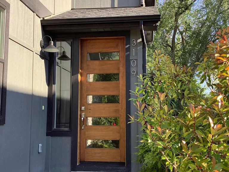 3109 W Neff St — Photo 2