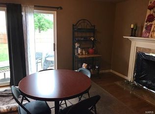 4973 Fernhill Dr, Saint Louis, MO 63128