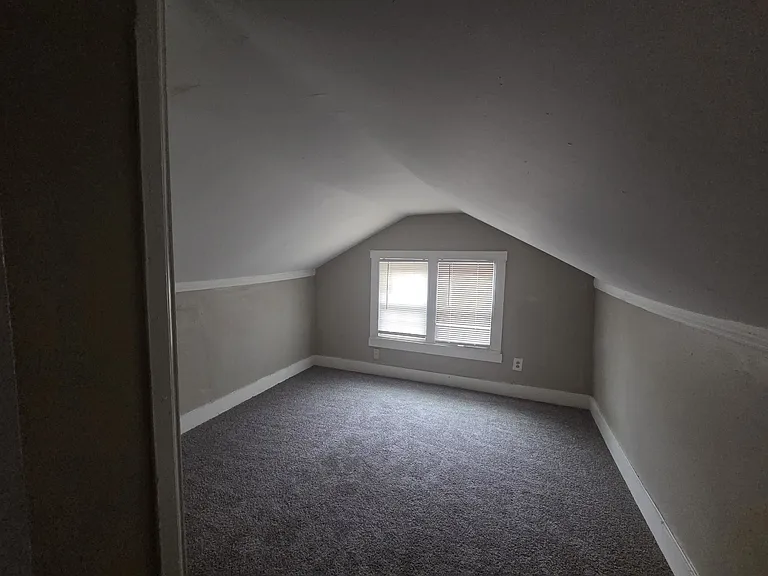 524 S Greer St #FRONT — Photo 7