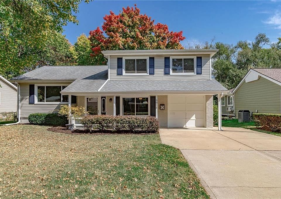 1st image of 9025 Grandview Dr
