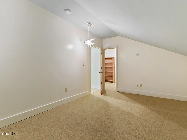 1220 Sunset Ave — Photo 26