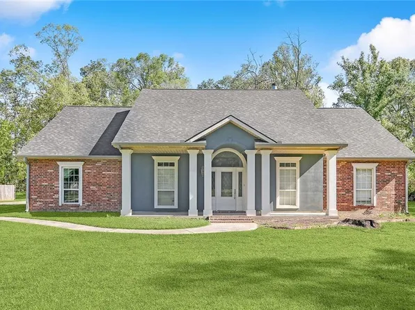 29851 J Wilson Rd, Albany, LA 70711