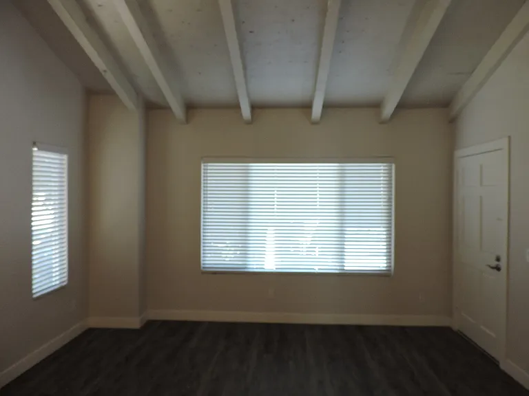 1317 W St #2 — Photo 12