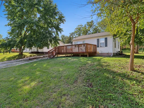 4916 SW 13th St, Des Moines, IA 50315