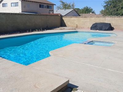 44511 Fenhold St, Lancaster, CA, 93535