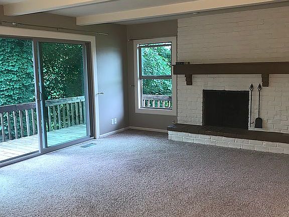5th image of 840 88th Ave