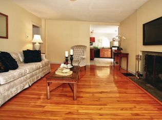 23 Essex St #1, Newburyport, MA 01950