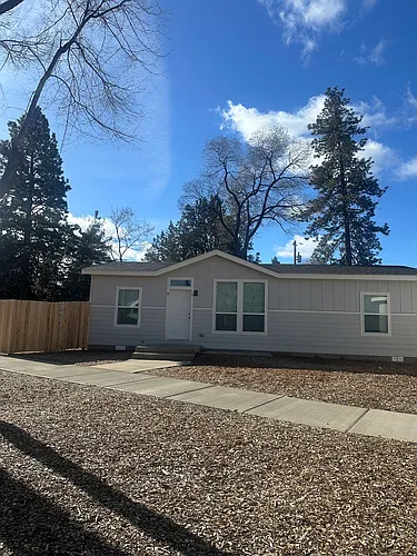 354 SE Lee Ln #2 Photo 1