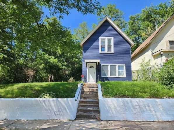 161 Acker St E, Saint Paul, MN 55117