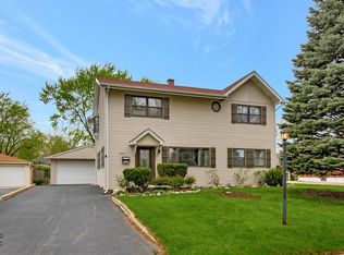 3004 Grouse Ln, Rolling Meadows, IL 60008