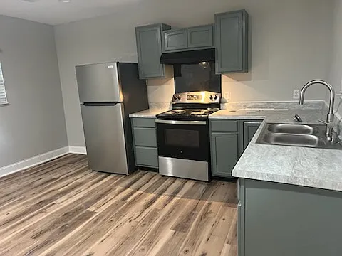 1 bed, 400 sqft, $1,200 — Photo 1