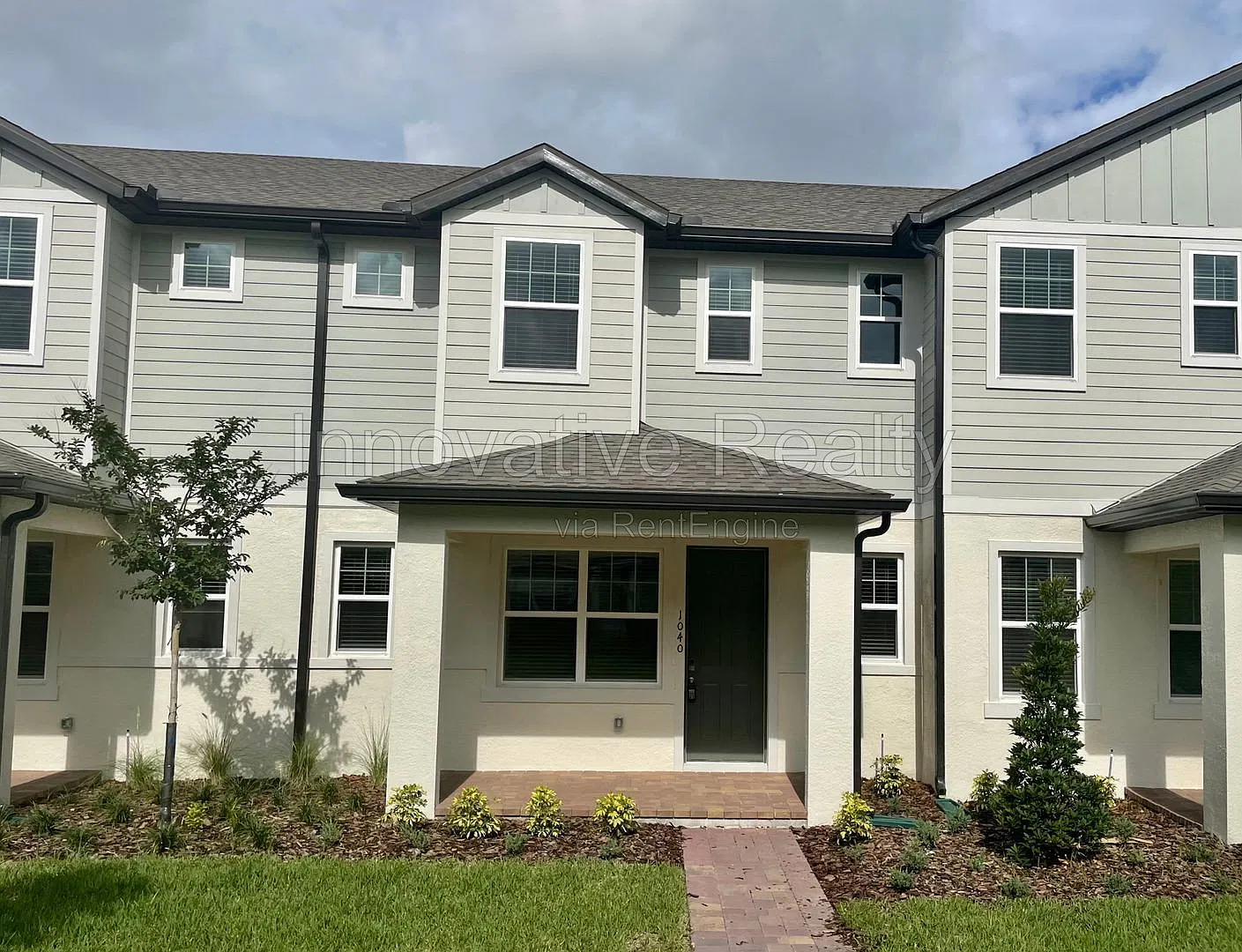 3 bed, 2.5 bath, 1621 sqft, $2,495 — Photo 1