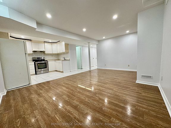 3rd image of 7 Timbers Cir #Basement