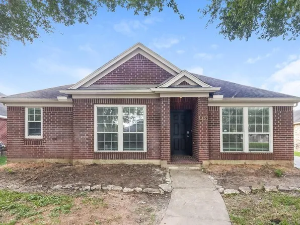 1427 Waterside Village Dr, Richmond, TX 77407