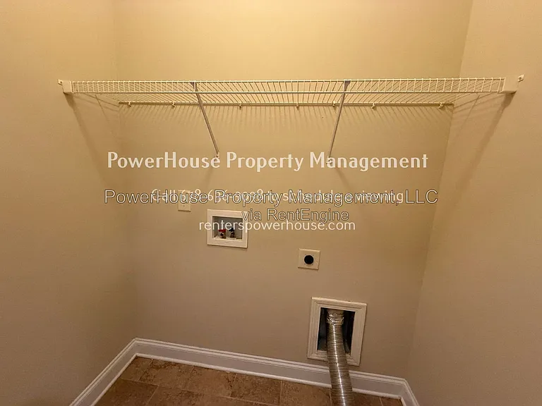 1045 Township Cir — Photo 14