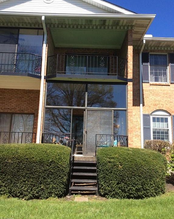 1612 Gardiner Lane, Unit 104