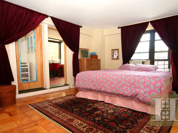 417 Grand Street image 1 of 5