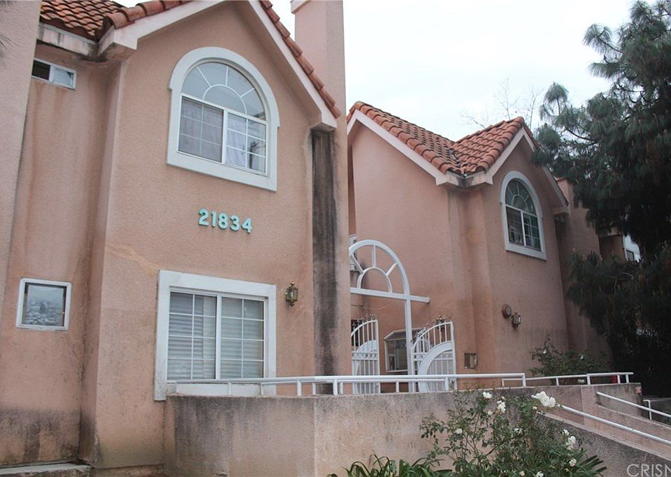 1st image of 21834 Saticoy St APT G