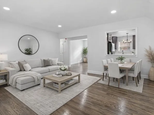 Riverview Manor Apartments