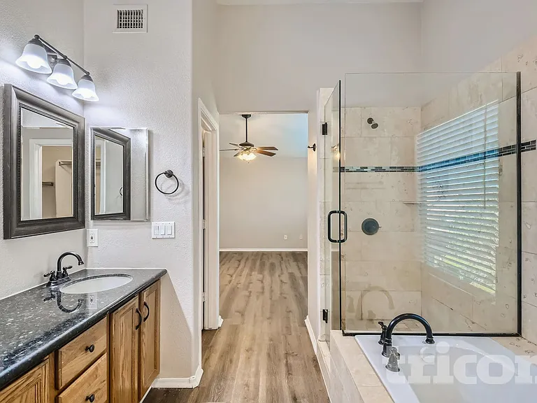 15028 W Honeysuckle Ln — Photo 9