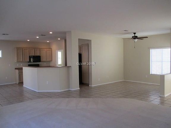 2nd image of 1736 Warrington Dr #0