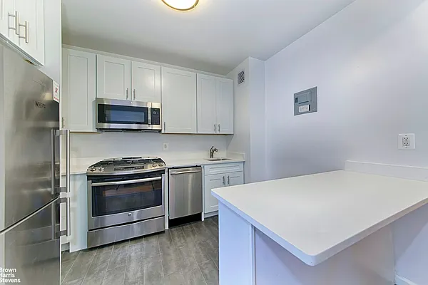 Rented by Brown Harris Stevens | media 3